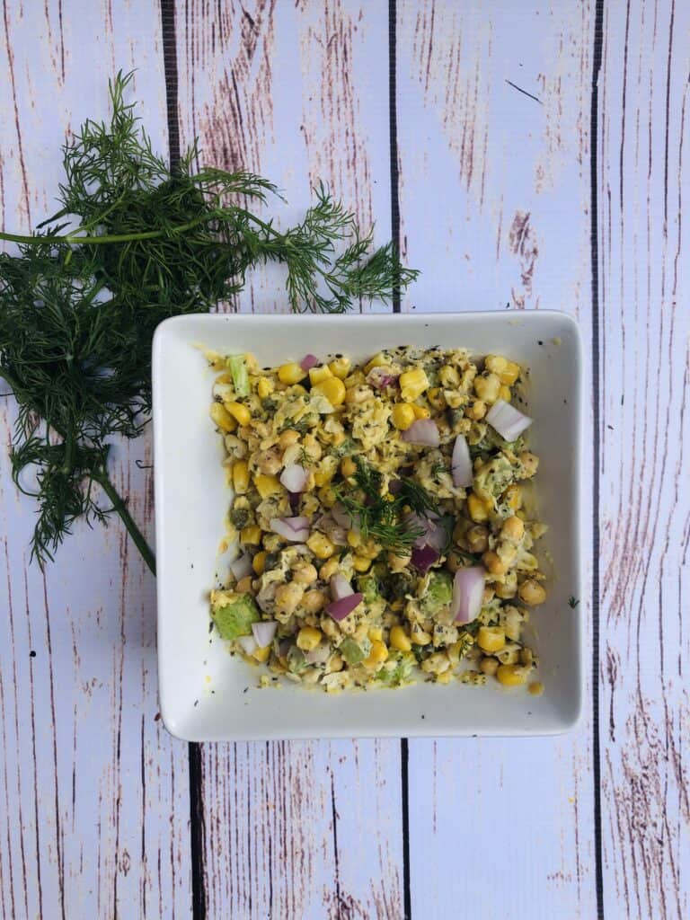 Veganer Kichererbsen-Thunfisch-Salat