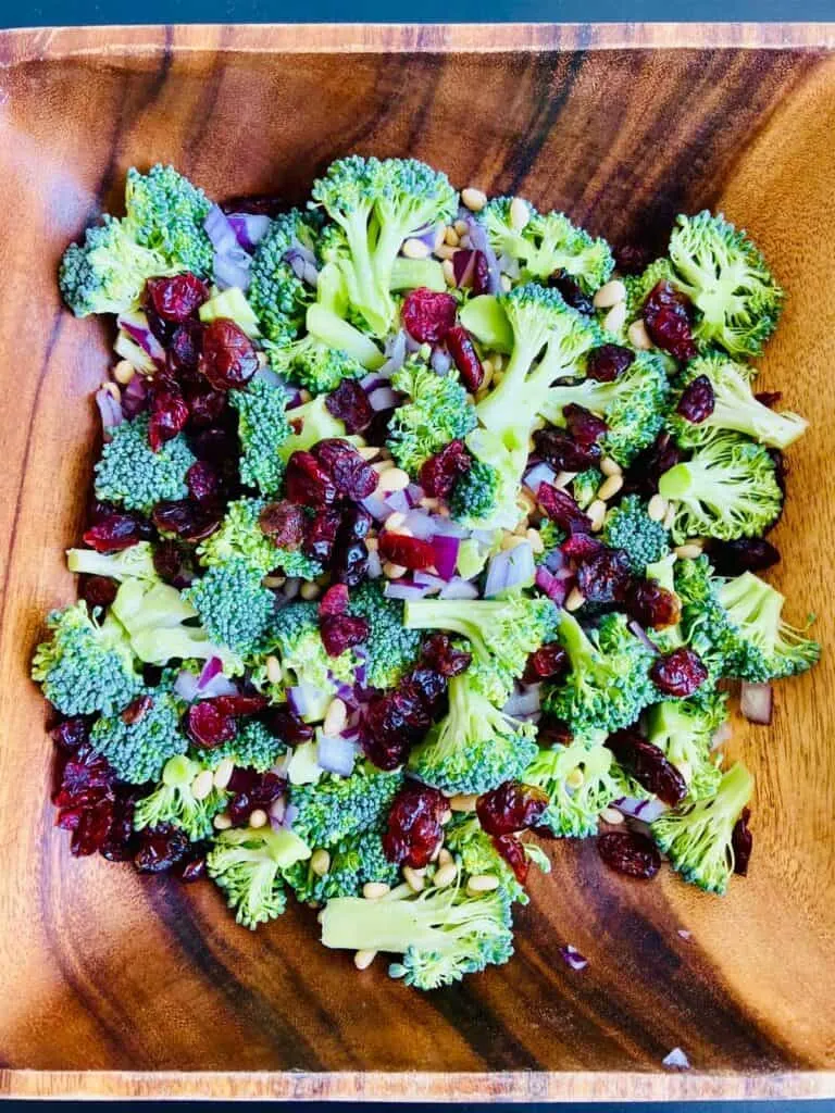 cranberry broccoli salad - vegan broccoli recipes