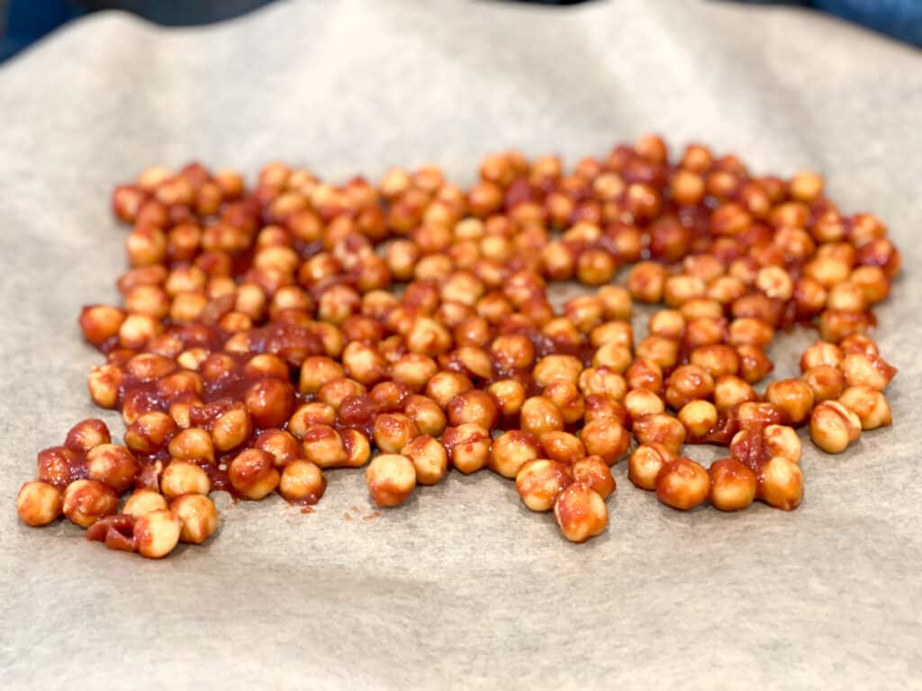 vegan bacon flavoured chickpeas 