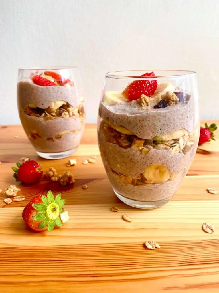 vegan breakfast parfait