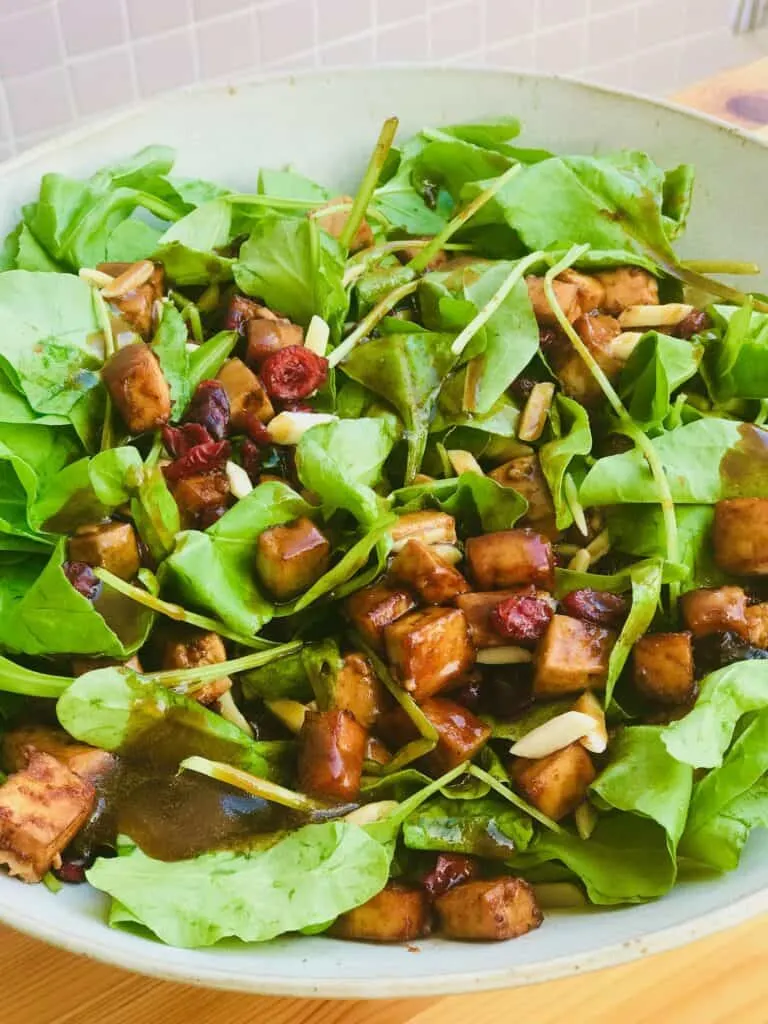 vegan spinach salad