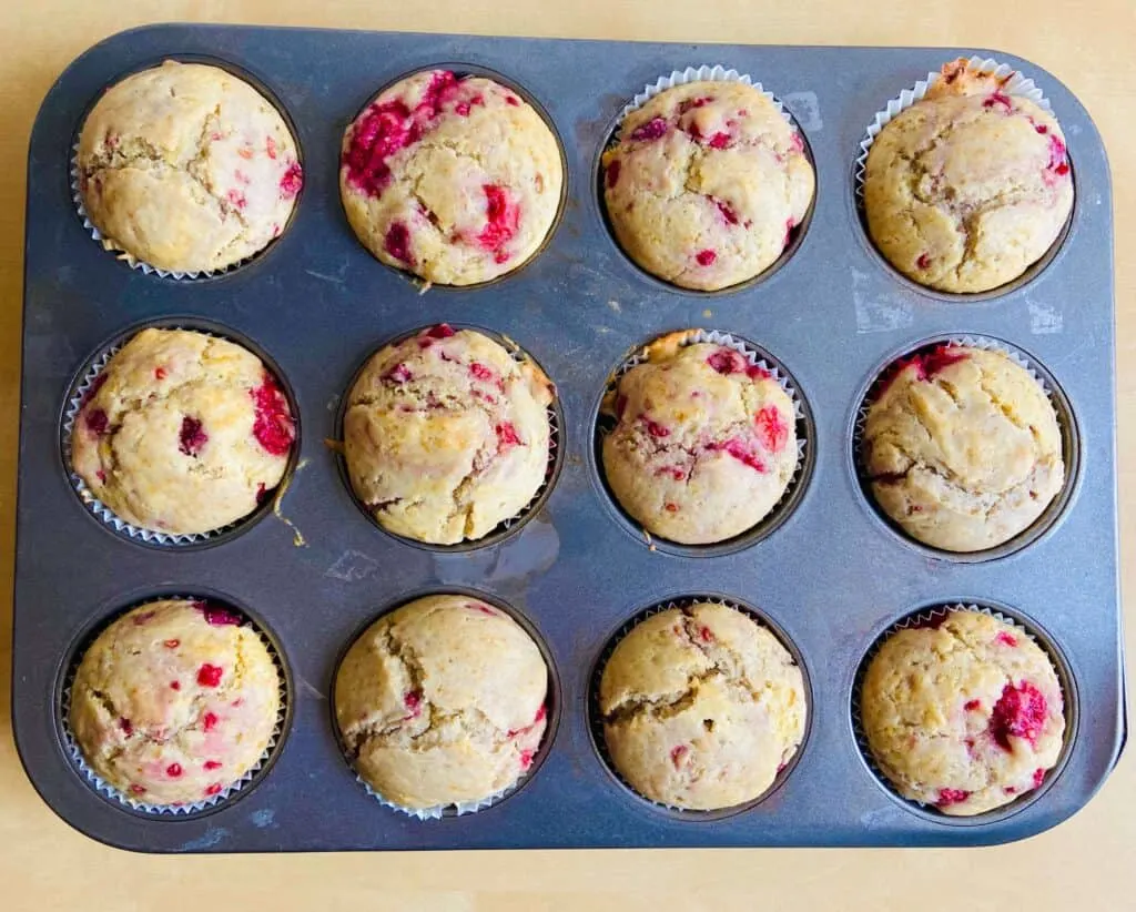 vegan raspberry muffins