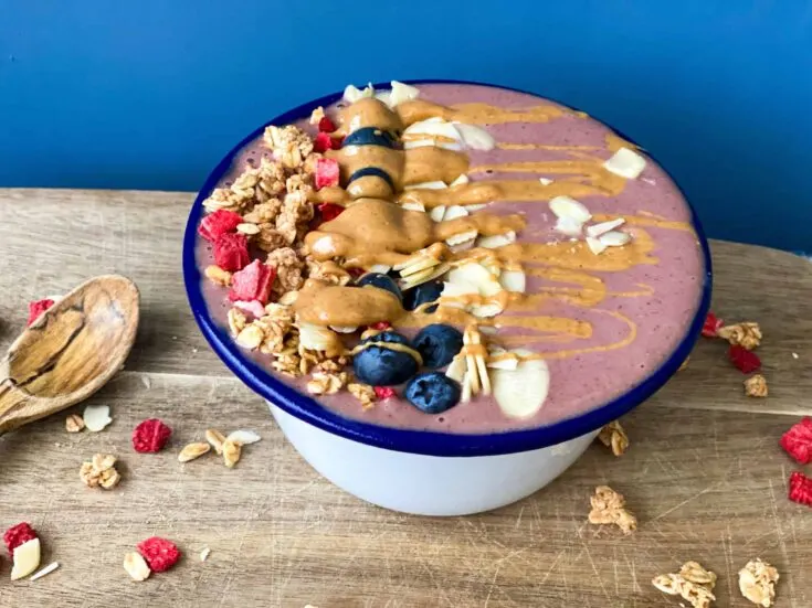 peanut butter acai bowl