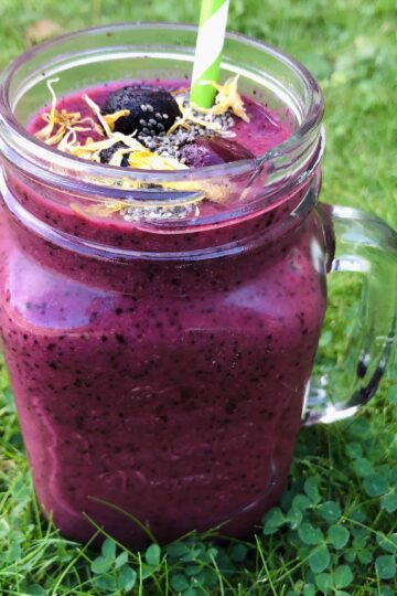 pear blueberry smoothie