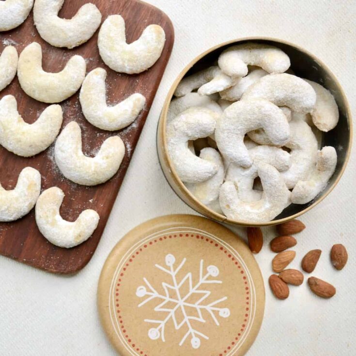 Image for Vegan Vanillekipferl Crescent Cookies