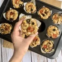 vegan pizza muffins
