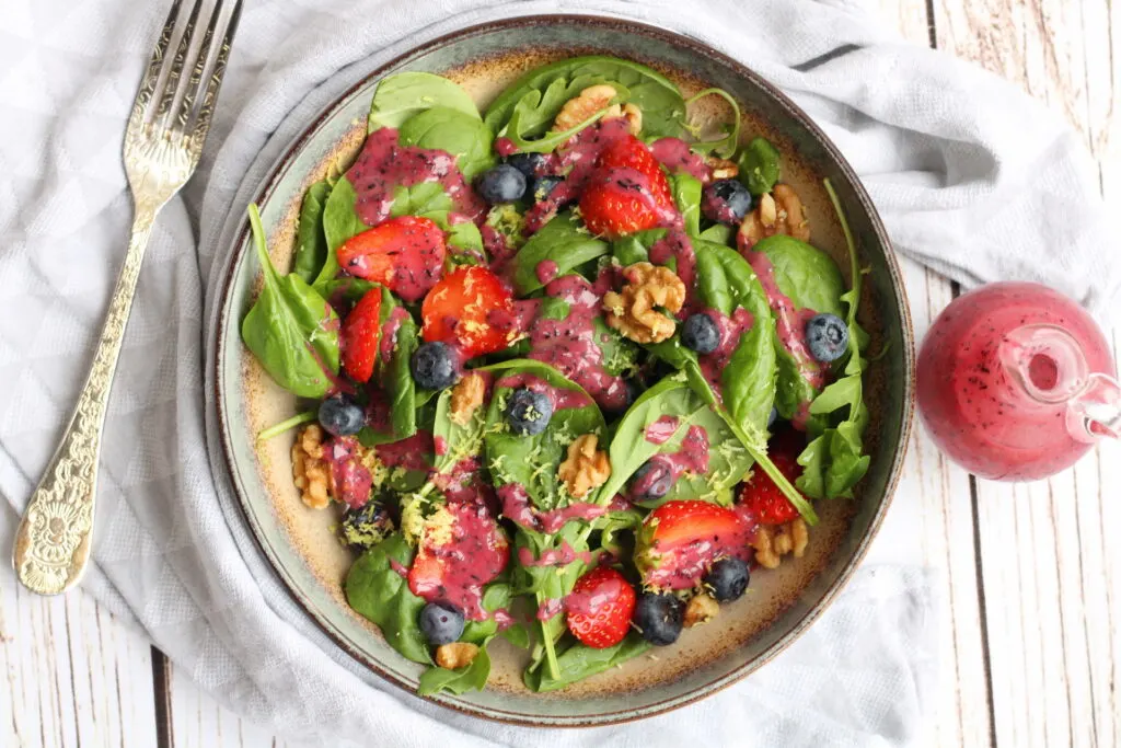 spinach blueberry salad poppy seed dressing